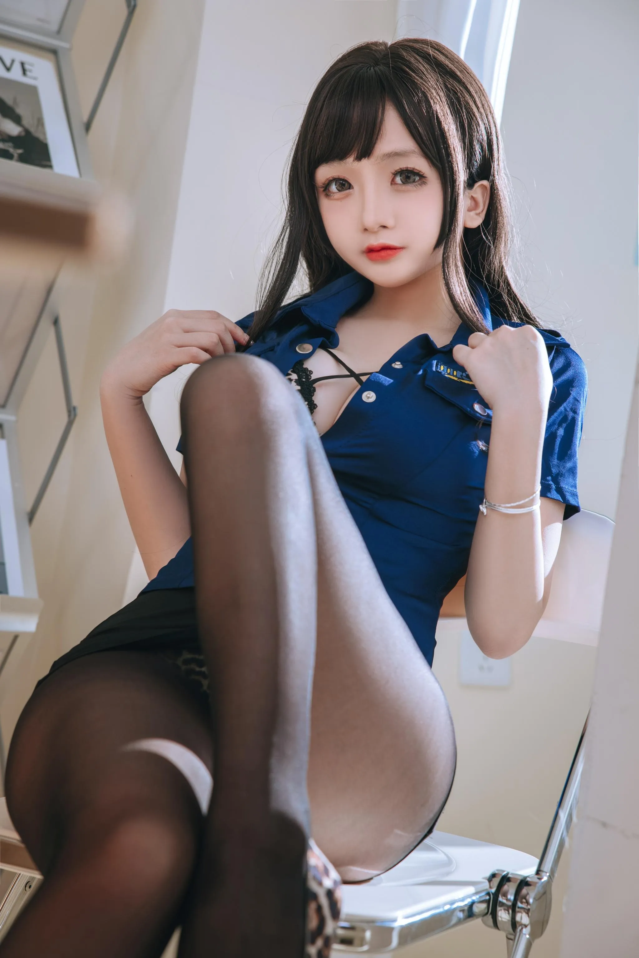 日奈娇 – NO.37 豹纹女警 [80P]插图1